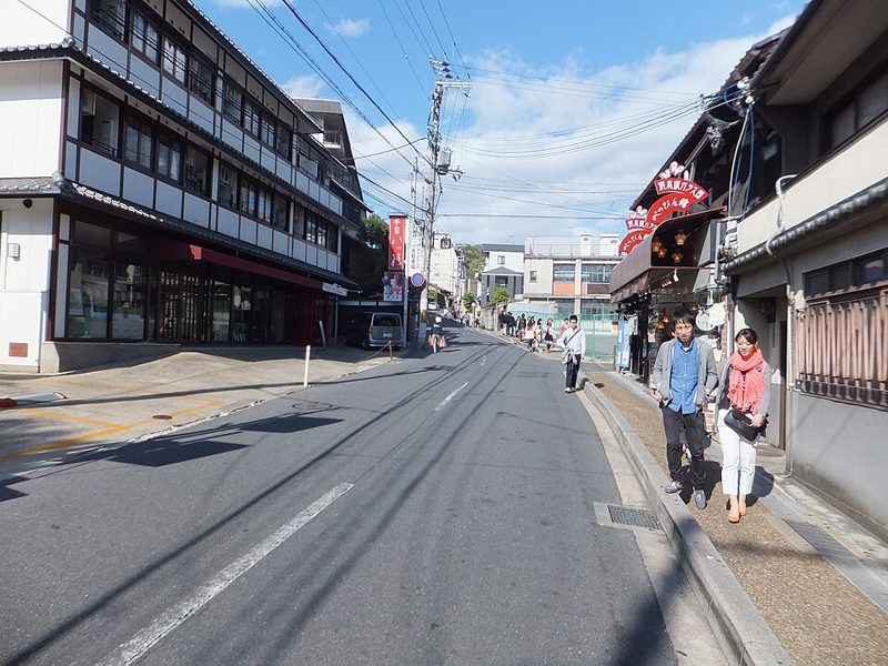 京都陶磁器会館